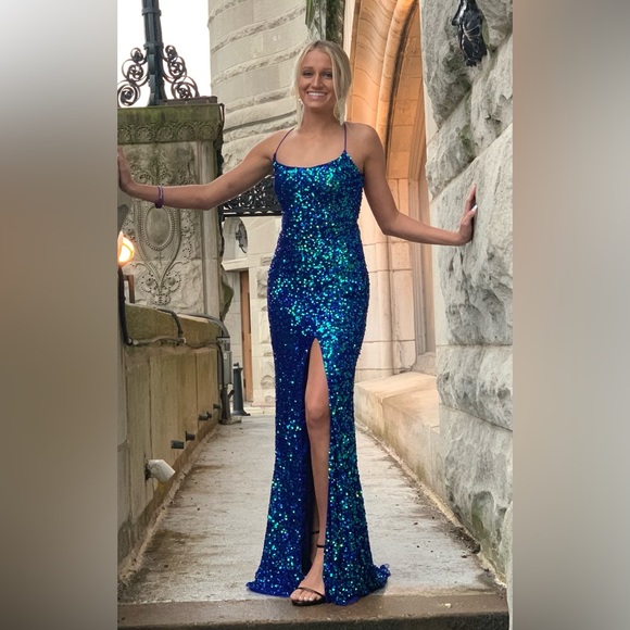 Full length sequence special event dress - Picture 2 of 3